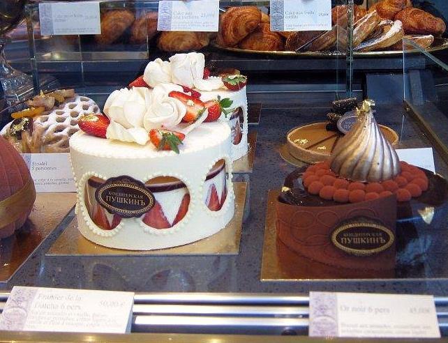 12 CAFE POUCHKIN FRAISER A LA DACHA